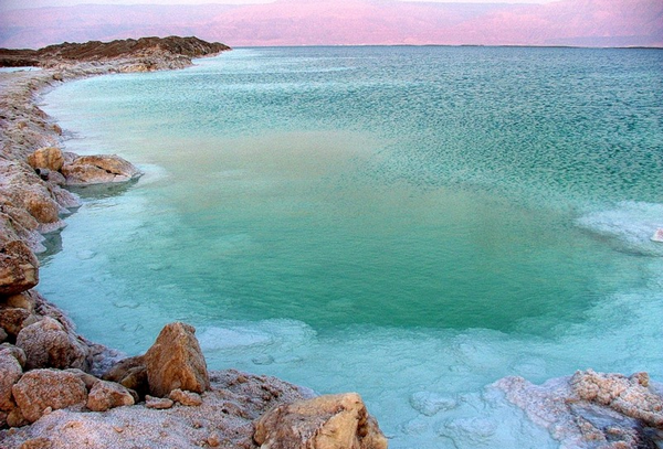 Уникальное соленое море в Израиле