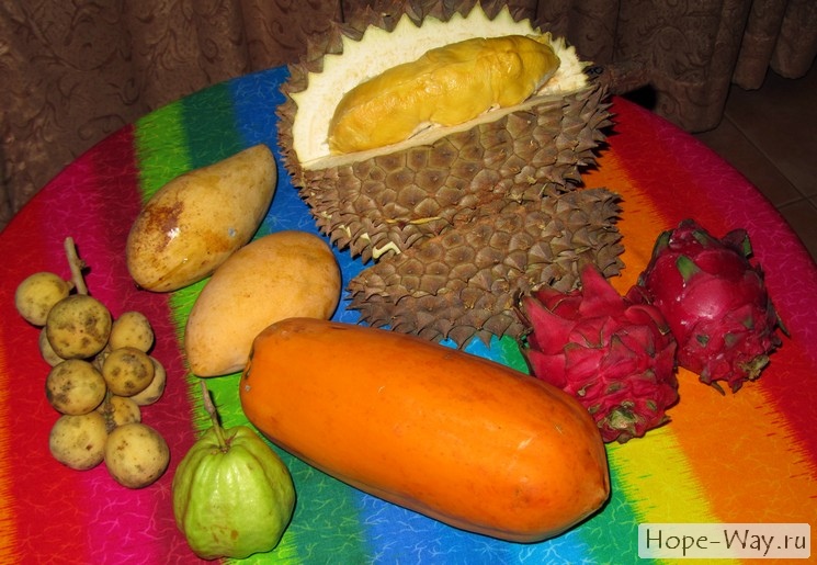 Вкусные фрукты Таиланда