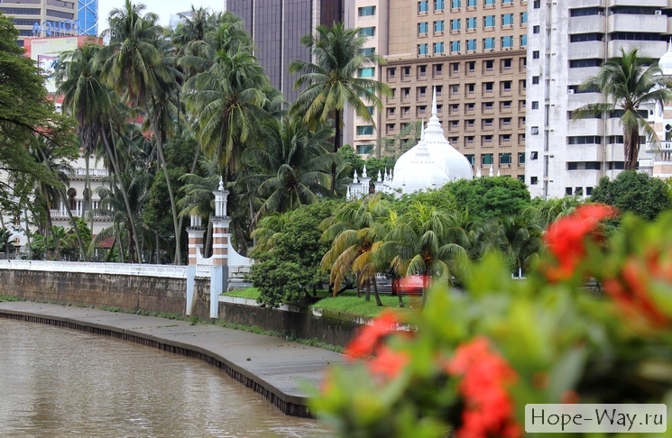 Мечеть в Малайзии Куала-Лумпур